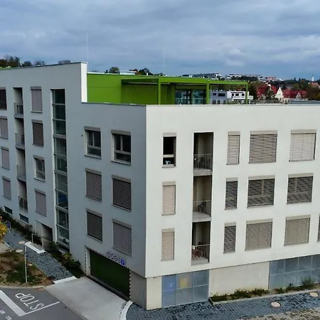 Simcity Ix L Park With Air Conditioning, Free Garage Parking, Balcony And 24 7 Self Check-in